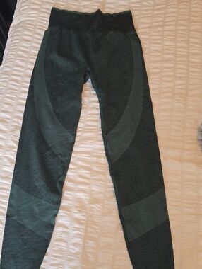 Victoria's Secret Dark Green Leggings with Contrast Panels